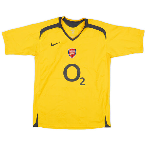Arsenal 05/06 Away