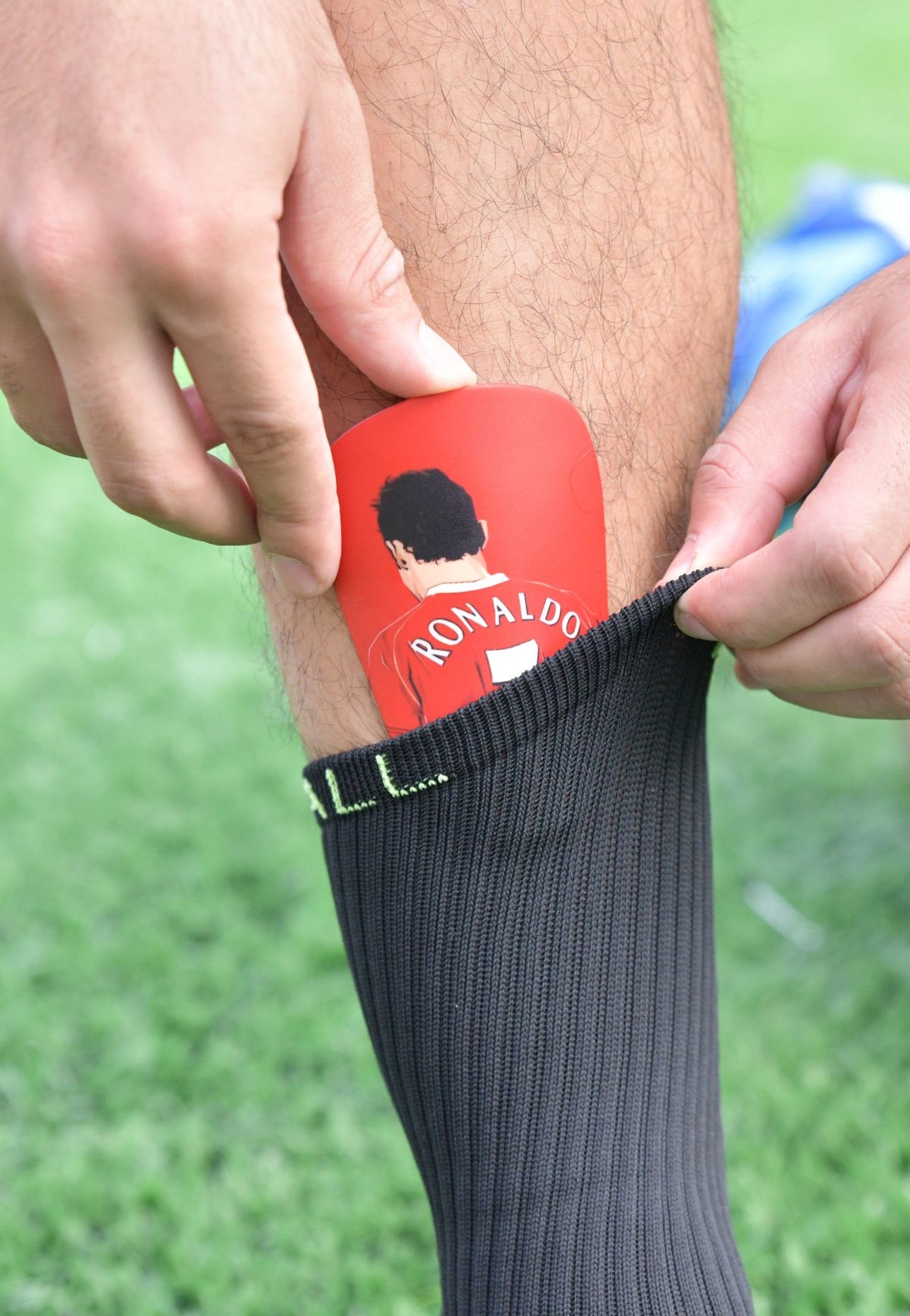 CR7 'GOAT' Mini Shin Pads