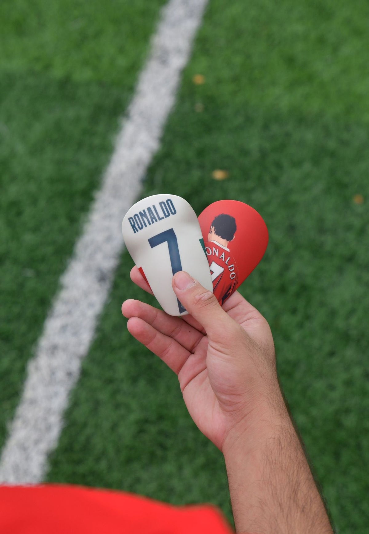 CR7 'GOAT' Mini Shin Pads