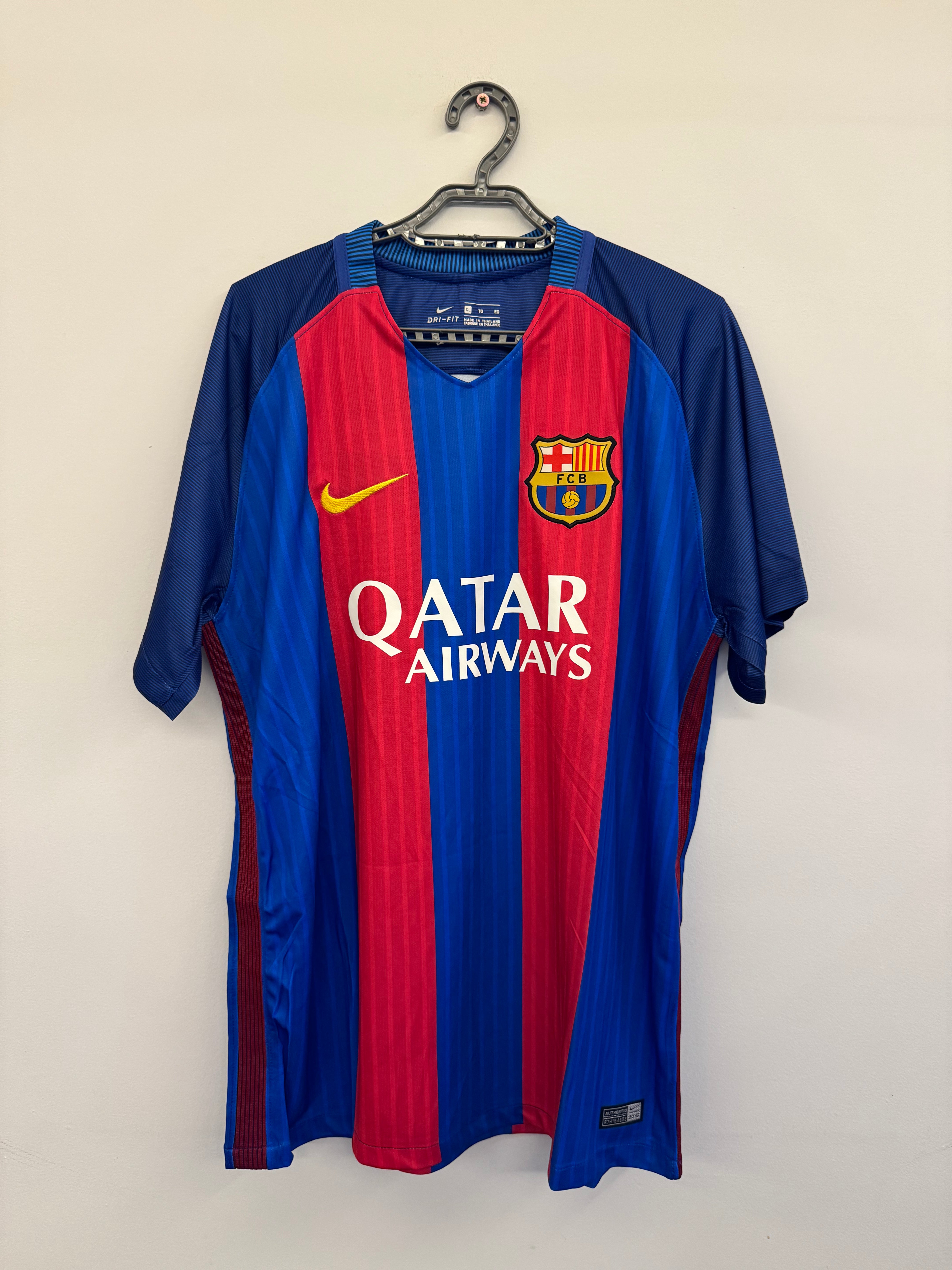 Barcelona 2016/17 Home