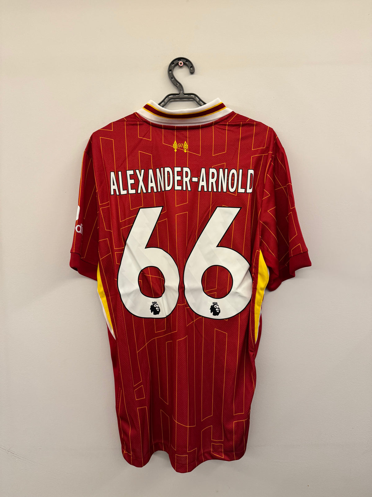 Liverpool 24/25 Home