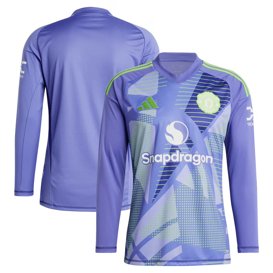 Manchester United 24/25 Goalkeeper Home Long Sleeve