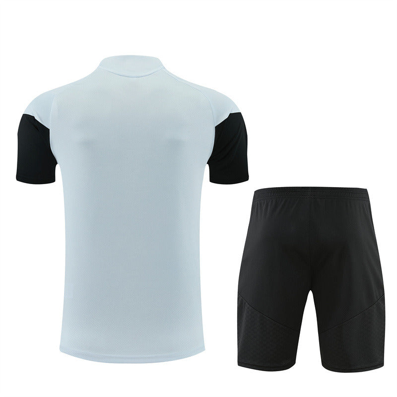 Liverpool 26/27 Training Set - Light Grey